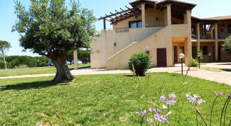 Borgo Dei Pescatori Hotel Aglientu Kültér fotó