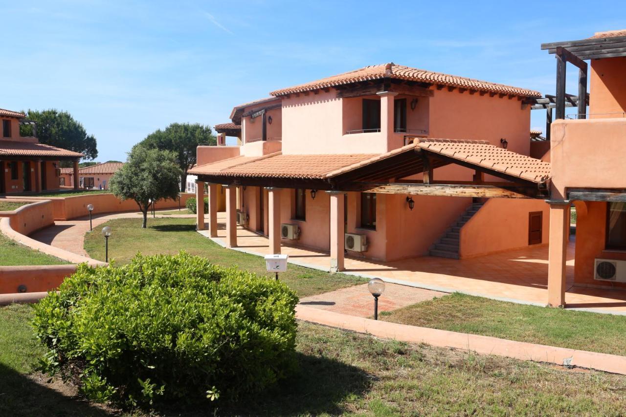 Borgo Dei Pescatori Hotel Aglientu Kültér fotó